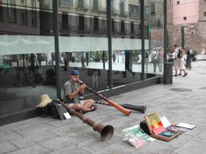 Street Music Performer Barcelona Music Performance Barcelona Streets